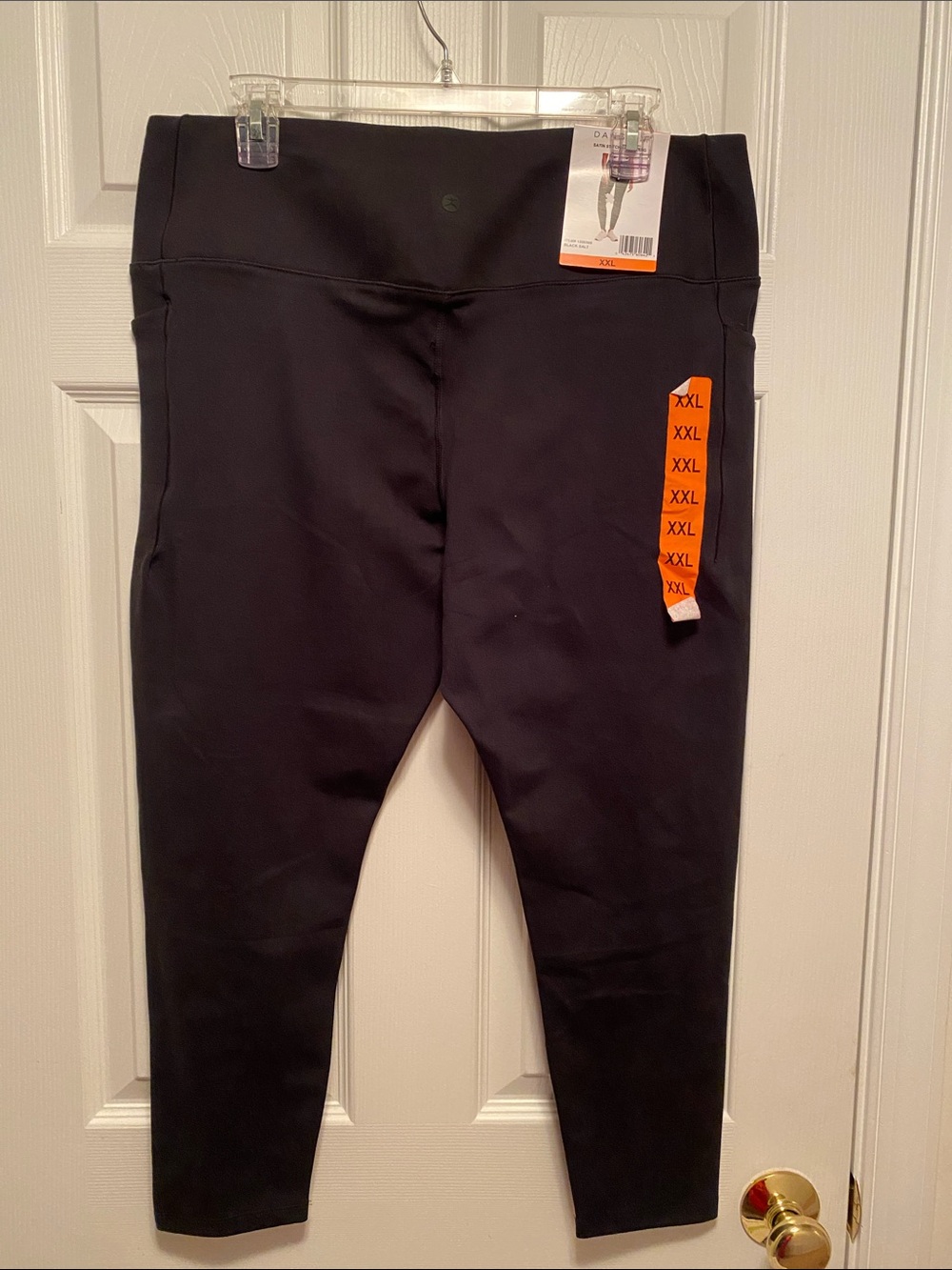 Danskin Black Activewear 7/8 Leggings…size XXL - Picture 2 of 5